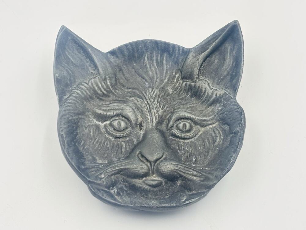 Vintage Pewter Bobcat Cat Face Soap Coin Dish Key Tray Trinket Ring
